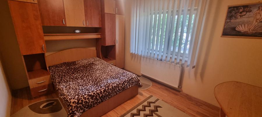 Casa cu etaj zona Bucovina