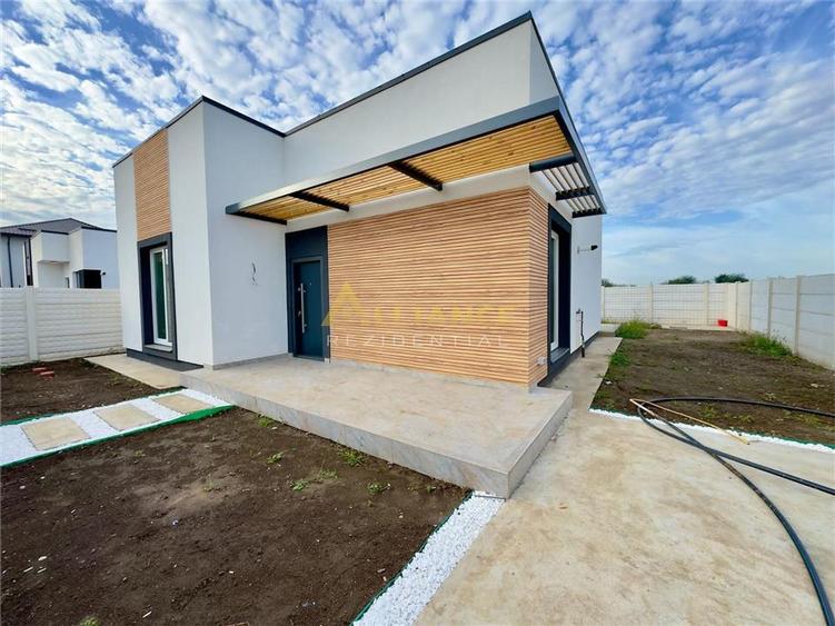 Casa individuala - 4 camere - 2 bai - 386mp teren- cartierul nou