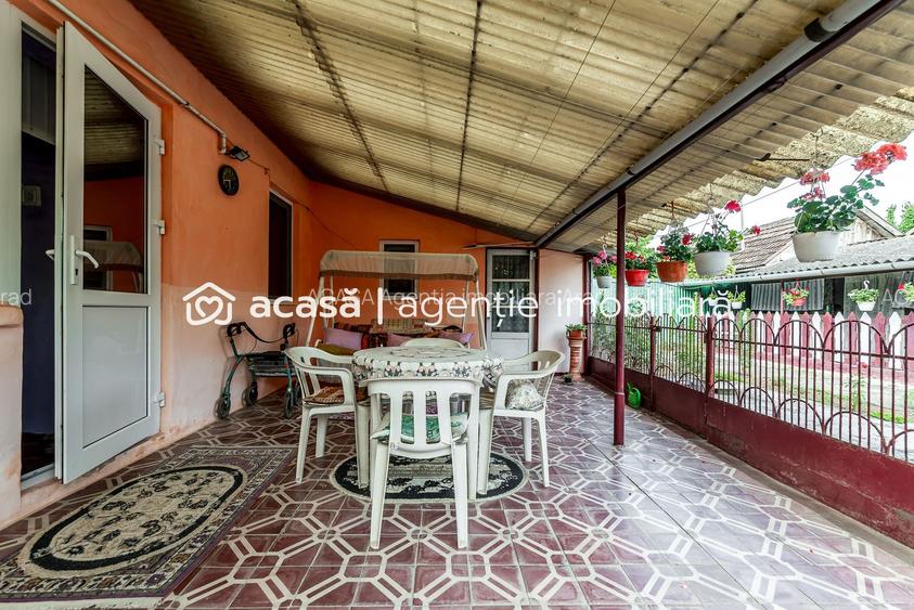 Casa 3 camere, bucatarie si baie, in zona centrala din Chisineu-Cris - 5