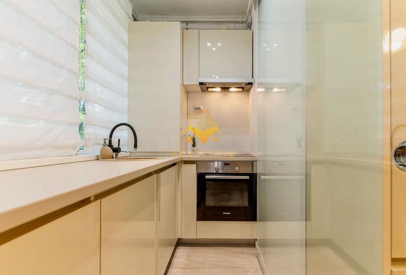 5 camere,modern,garaj, bloc nou zona Centrala, Platinia, Usamv,Motilor