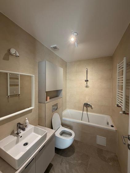 Modern Villa Zenville/ Pipera