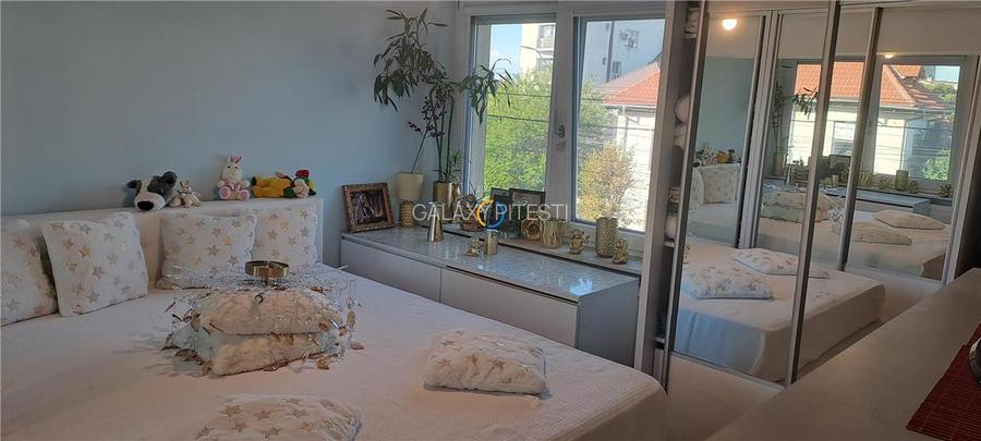 Apartament doua camere etaj intermediar, zona centrala, renovat