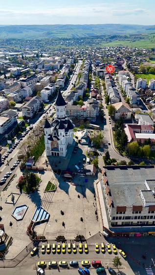 SE VINDE la pret redus Apartament cu 2 camere pe 2 nivele, in Falticeni, SV - 10
