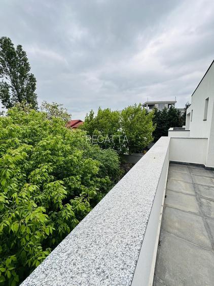 Nou- Vila duplex cu 6 camere- zona Cambridge - Iancu Nicolae - 55