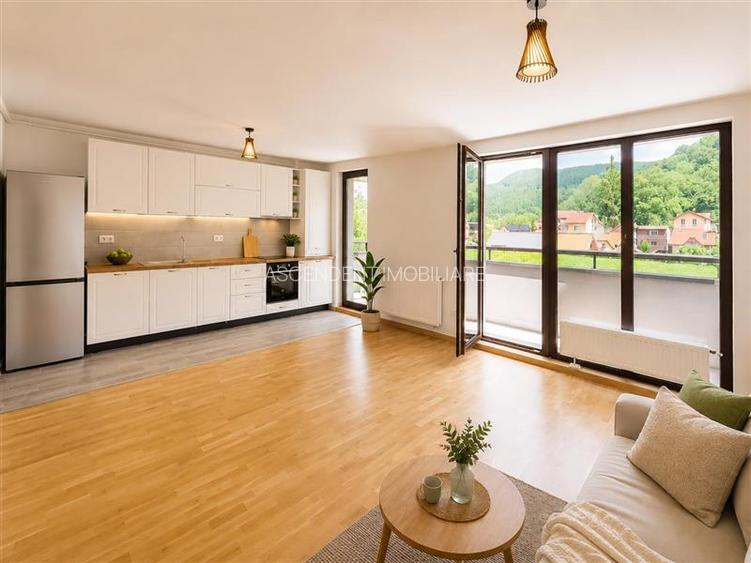 Priveliste de vis din MIcul Penthouse, terasa + gradina 50 mp, Cetatea Brasov - 2