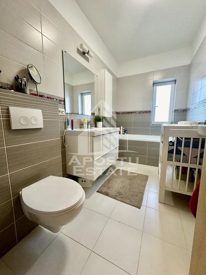 Apartament cu 3 camere, 2 terase, mobilat, la asfalt, zona Planetelor
