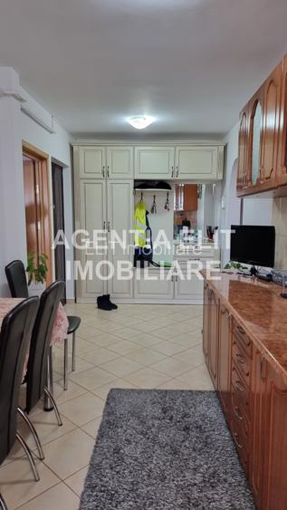 Apartament 2 camere, zona Inspectoratului Scolar - 3