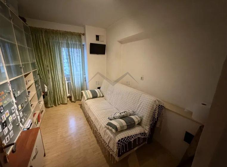Apartament 2 camere gara