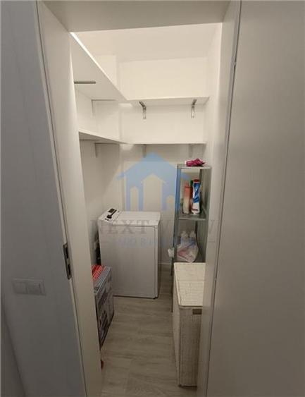 Apartament 3 camere, Horea