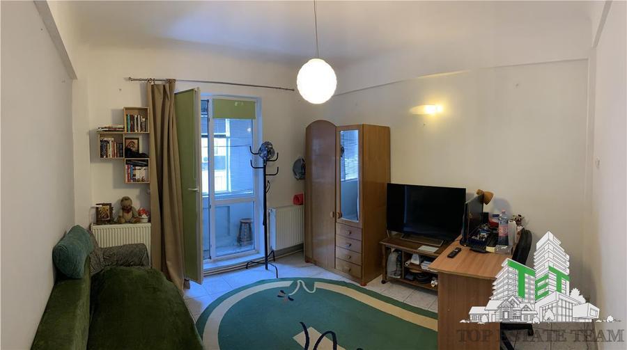 Apartament 4 camere zona Universitate
