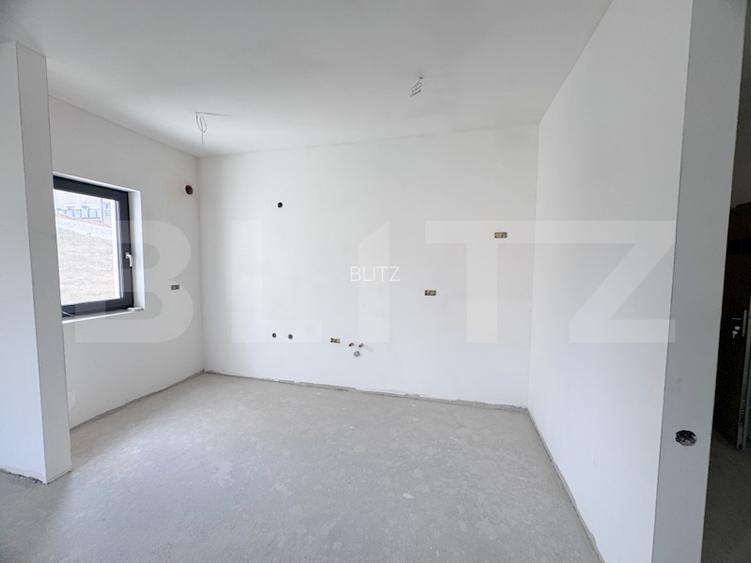 Apartament cu 3 camere,  77,79 mp - zona Centrala - 3