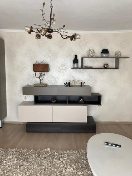 Apartament 2 camere | Bd. Unirii | Vedere față | Parcare