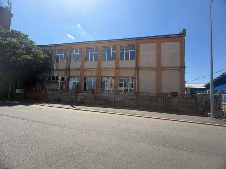 Hala 3750 mp  / sector 3 / Drum intre Tarlale