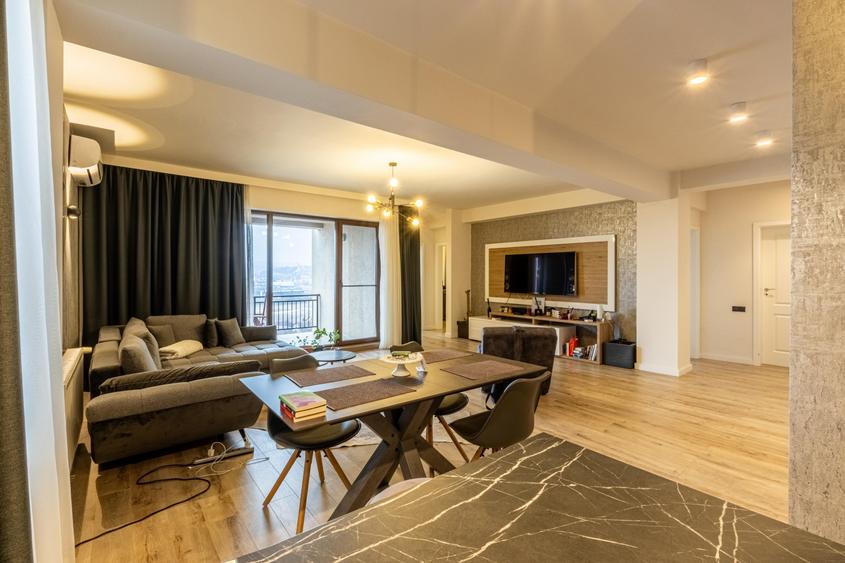 De vânzare | Apartament 3 camere | 102 mp | 2 balcoane | Ultrafinisat | RIVUS