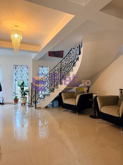 Casă spațioasă și elegantă cu teren – Sânpetru