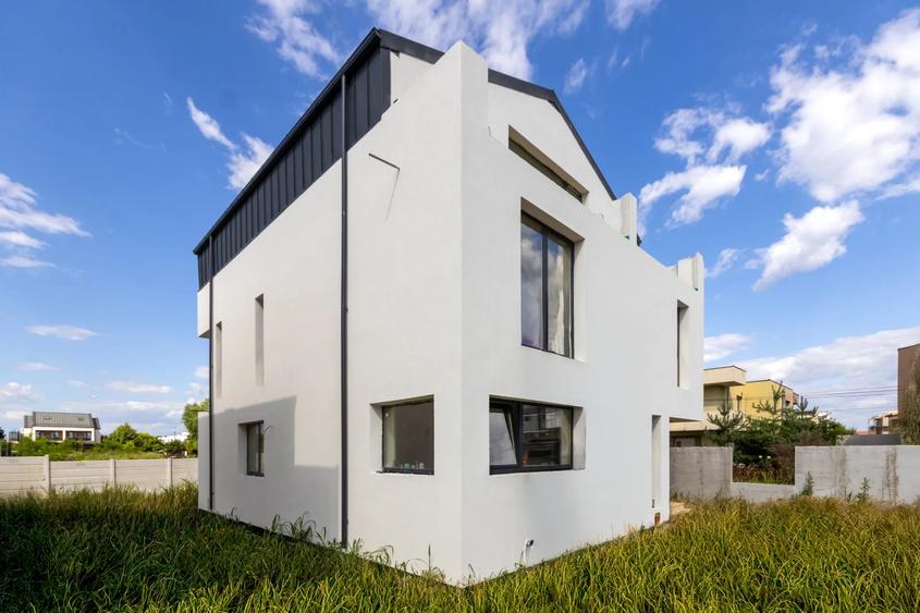 VILA CU 6 CAMERE - ZONA TUNARI