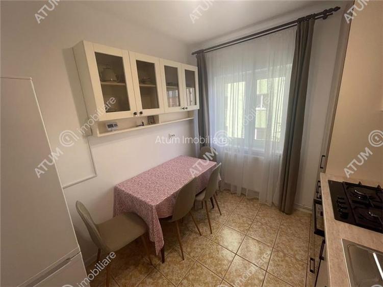 Apartament 3 camere decomandate balcon zona Vasile Aaron din Sibiu - 11