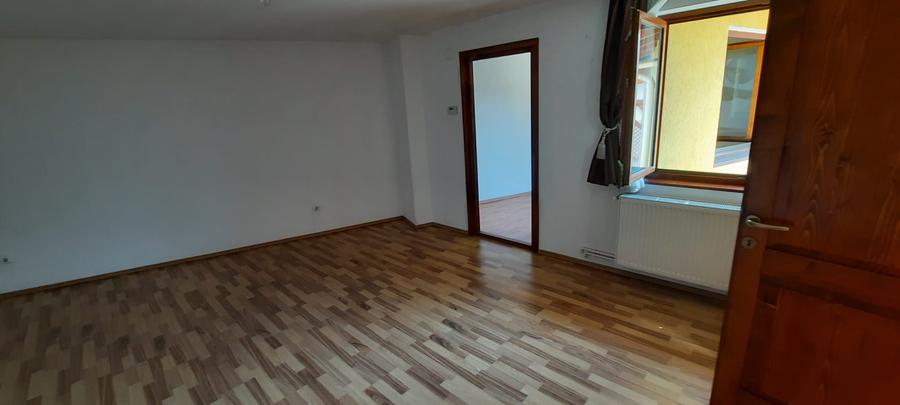 De vanzare casa cu 4 camere, Targu Mures, Zona Centrala
