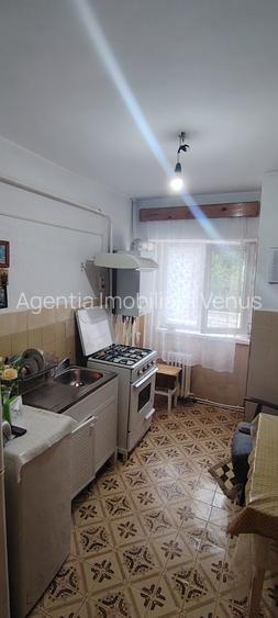 Apartament 2 camere etaj 1 la strada Primaverii - 5