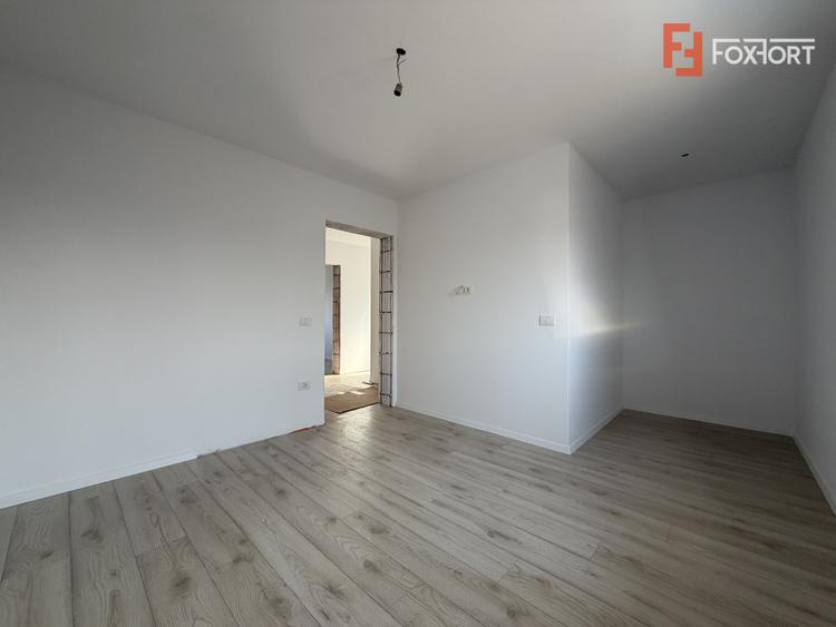Duplex 3 camere, perete dublu Sanandrei - ID V5694