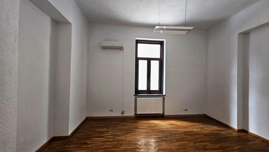 Birou 159 mp in Vilă interbelică renovată | Zona Romană