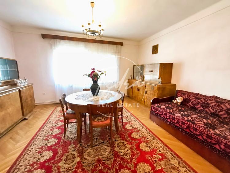 Casa 6 camere de vanzare str Samuel Micu Talmaciu