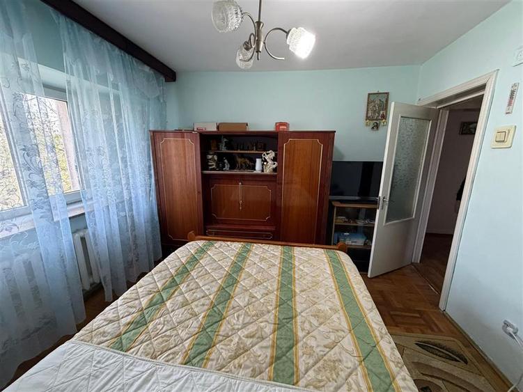 Apartament 2 camere , 59mp, etaj 3 /4 B-dul Garii