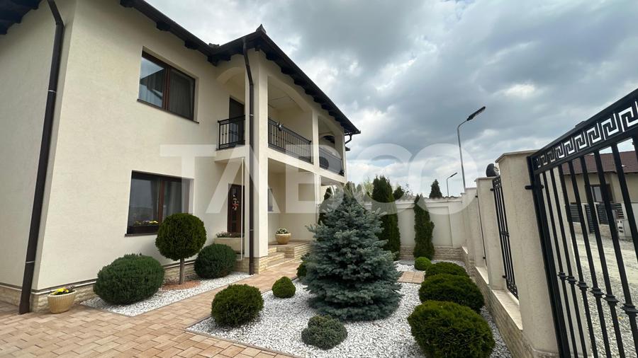 Casa moderna tip duplex 4 camere de zona Arhitectilor Sibiu