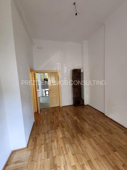 Apartament 3 camere decomandat Unirii - Horoscop 8 minute metrou - 18