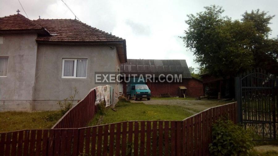 Casa P+M - 250 m² + Teren- 2.520 m², Sat. Valea Poienii - Livezile