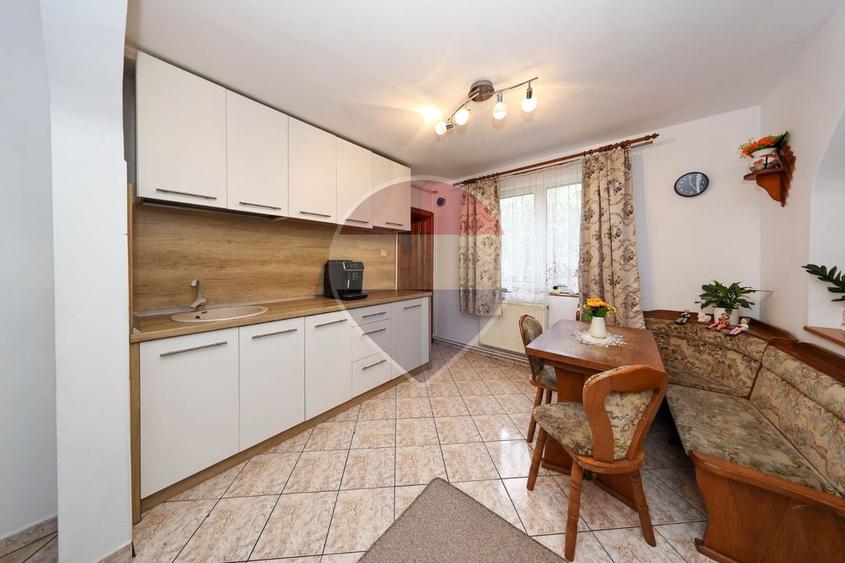 Casa  cu gradina  Sacele -Zona centrala