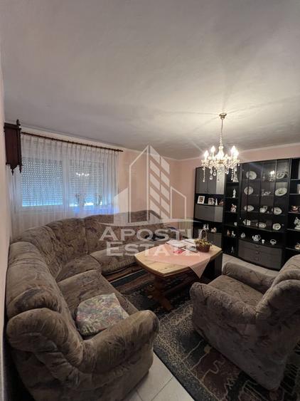 De vânzare casuta cu o pozitie extraordinara în zona Mehala Timisoara