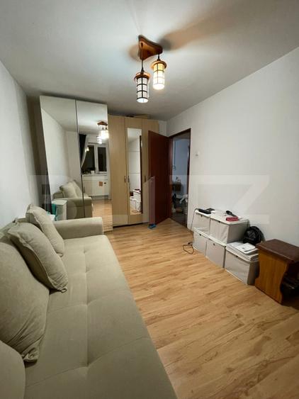 Apartament 3 camere, 74 mp, zona Micro 5