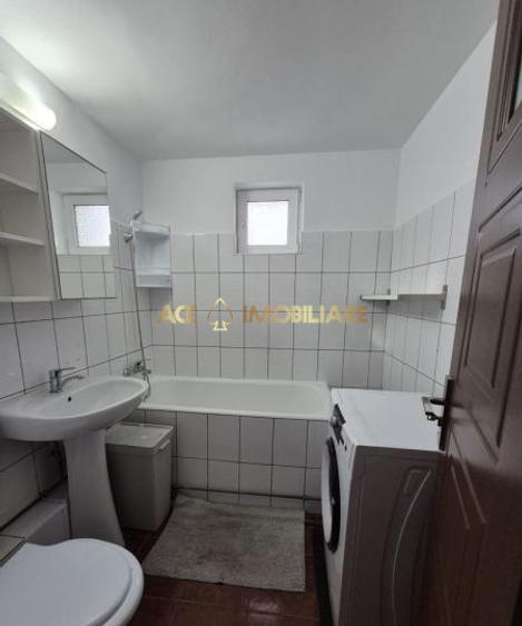3 Camere de inchiriat | Tei | Metrou | Centrala Proprie