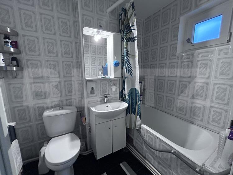 Apartament 3 camere, 68 mp, zona 9 Mai - Aleea Teilor