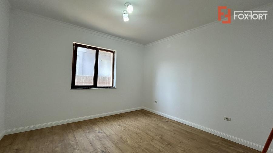 Casa individuala cu 4 camere, 130 mp utili - zona Ghiroda