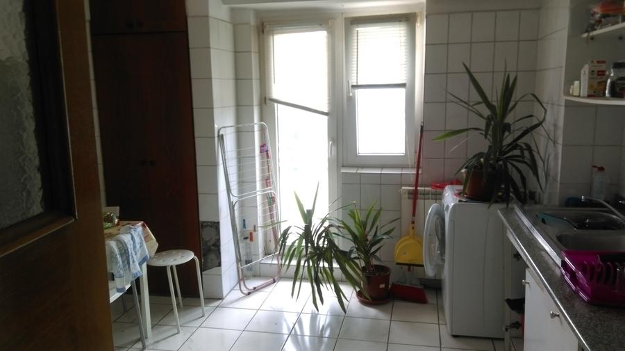 Iancului metrou Piata Iancului bloc 1988 stradal MONOLIT REABILITAT,balcon mare