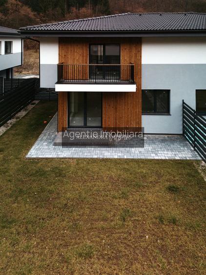 Duplex 4 camere DECOMANDATE, 120 mp utili, 180 mp curte, P+ET+POD - 25
