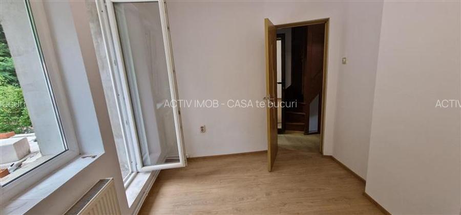 Resita Casa 5 Cam D-P-Etj.1+Ms si Curte - 19