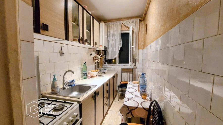 Apartament 3 camere, 53 mp, zona Spitalului Judetean