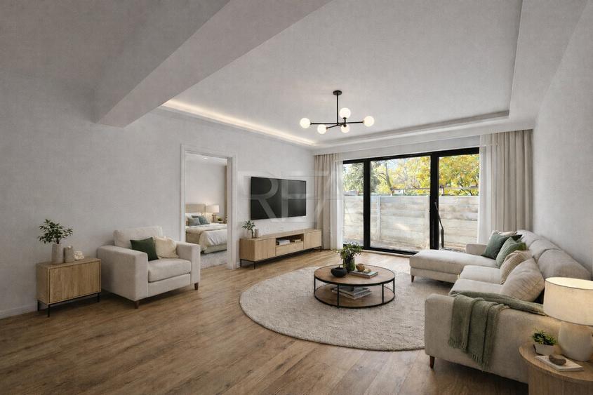 3 camere luminos cu gradina Ultracentral