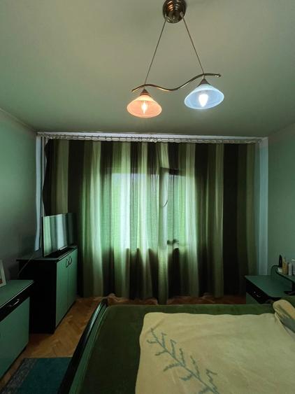 Apartament 3 camere, Tip PB, 68 mp utili, Etaj 3, Zona Decebal,Oradea.