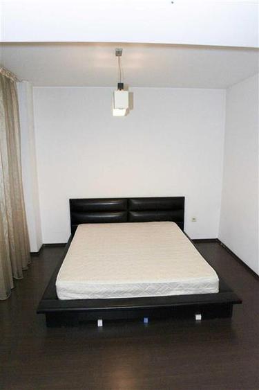 Apartament 3 camere Dristor Metrou