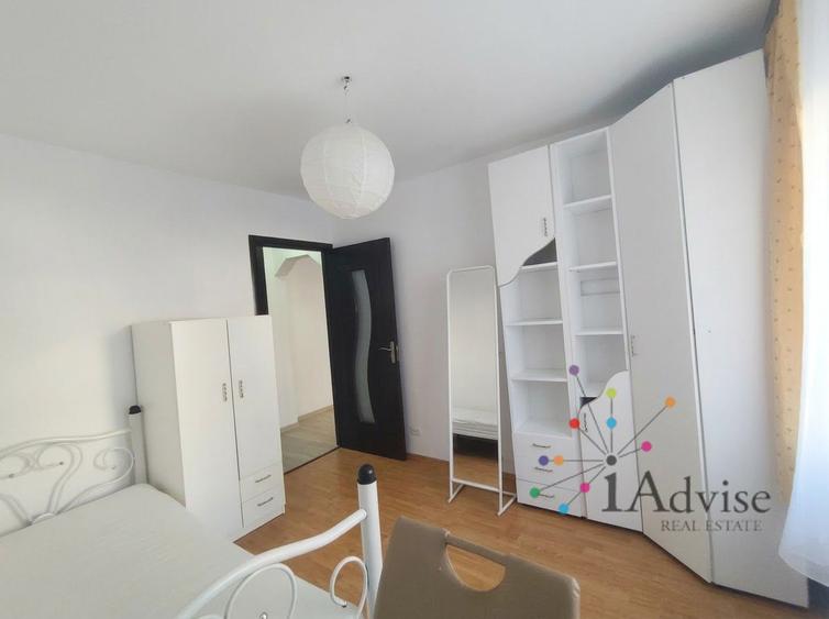 Apartament 3 camere + birou, 2 băi, grădină 40 mp