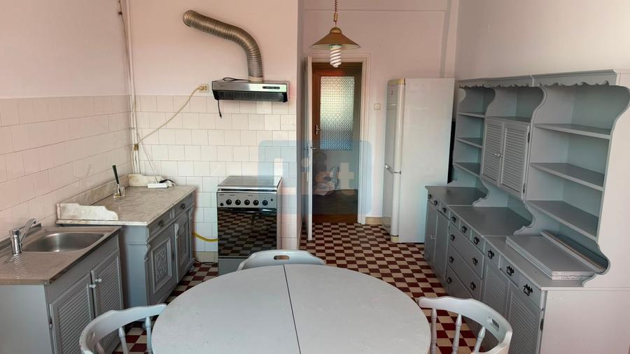 Comision 0% 3 camere 100 mp, garaj, gradina, pivnita, zona Garii