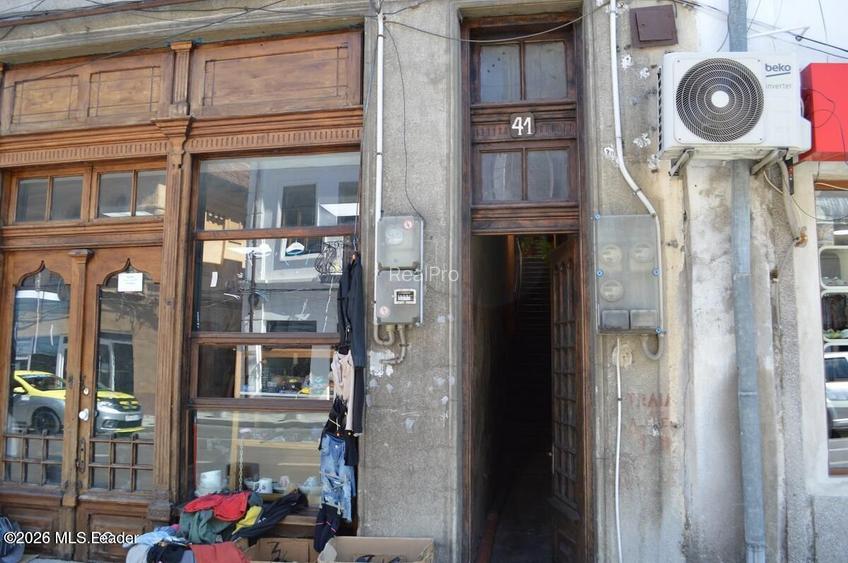 Curtea de Arges - Ultracentral - Casa autentica 180 mp, Teren 1336 mp - 4