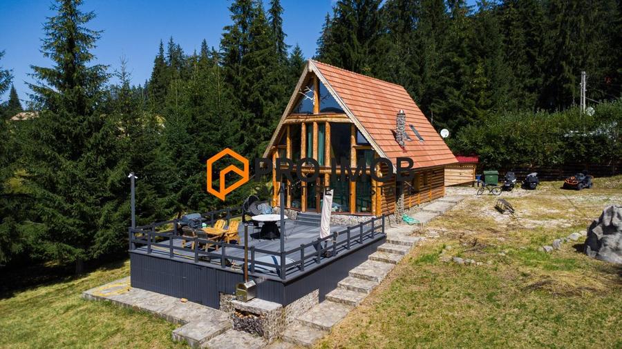Cabana P+1+M zona Comandau