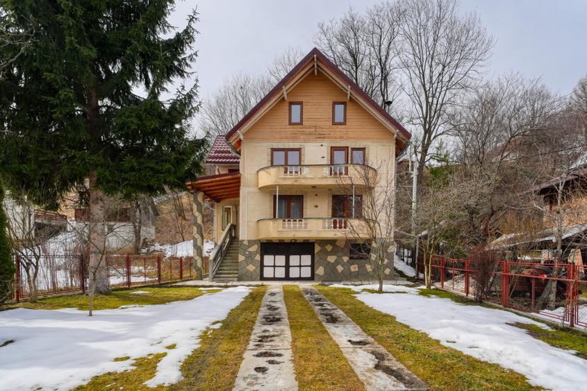 Proprietate deosebita, eleganta, generoasa, com. Bran, sat Simon, jud. Brasov