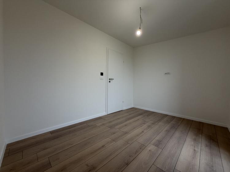 Duplex 4 camere, P+M, 100 mp utili, 20mp terasa - Sag