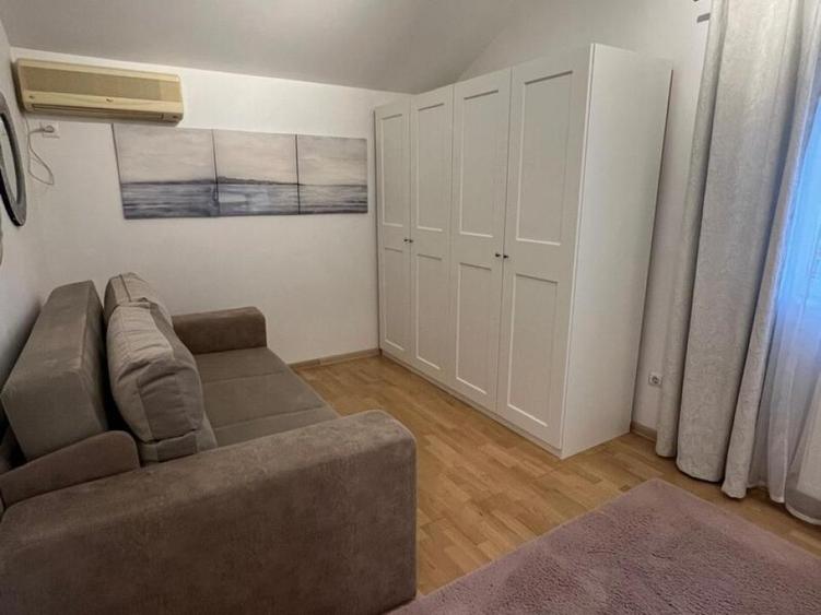 Pipera vila renovata supr 200mp, curte 450mp